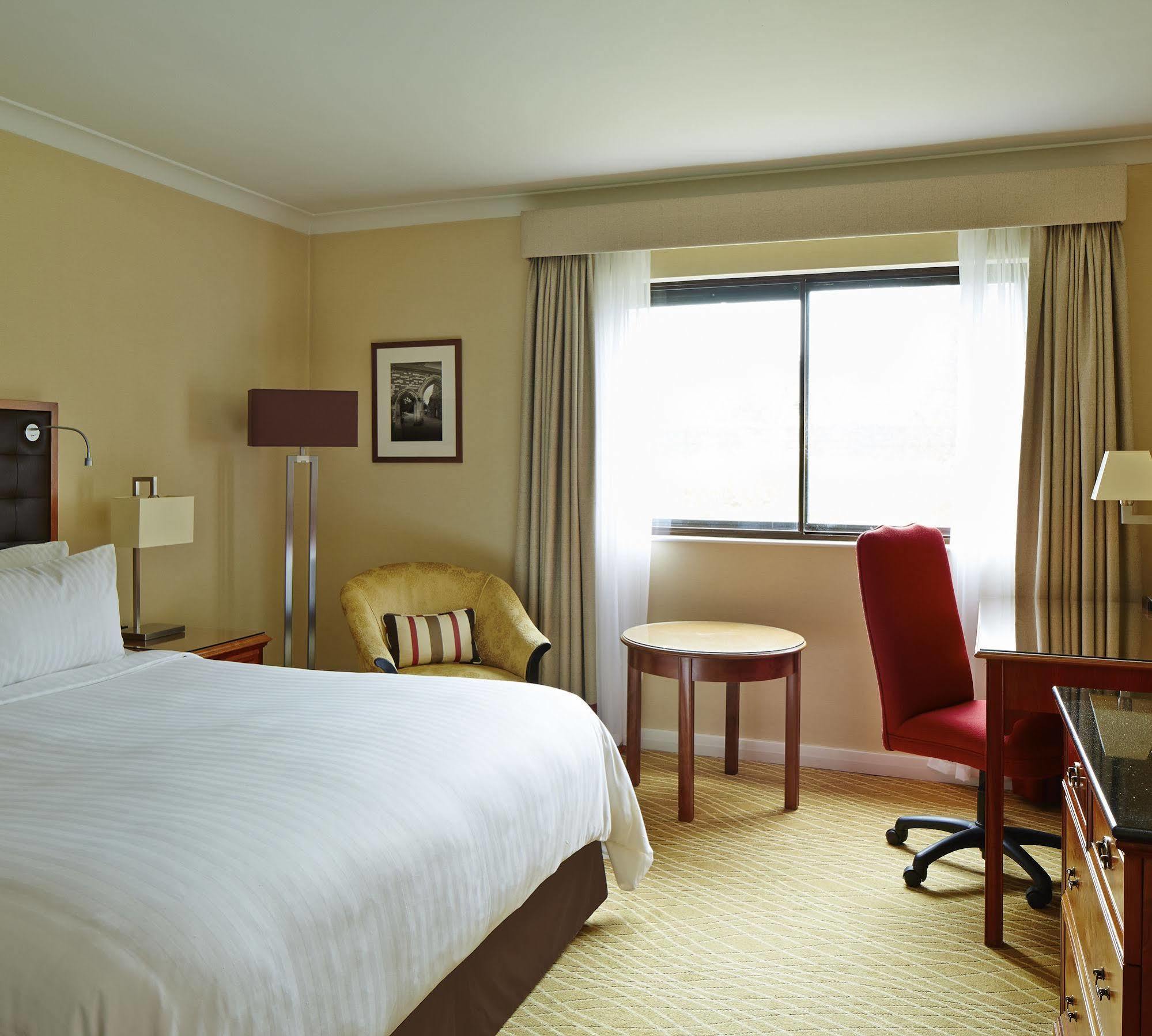 Portsmouth Marriott Hotel Esterno foto